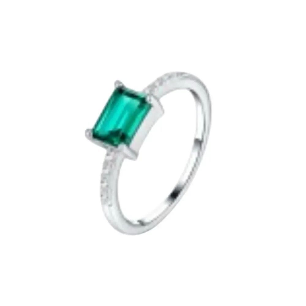 Sterling Silver Moissanite Lab Grown Emerald Ring Size 7